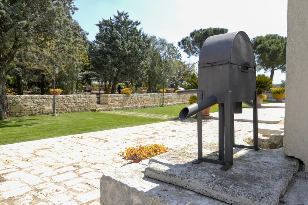 Masseria Gravelle Turi Esterno foto